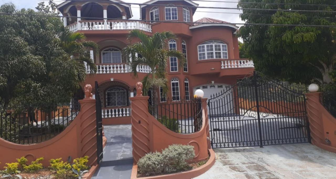 Cazwin Villas Montego Bay Exterior foto