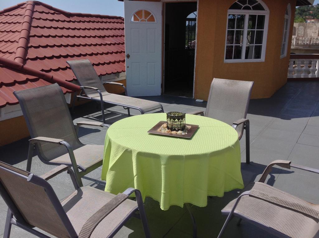 Cazwin Villas Montego Bay Exterior foto