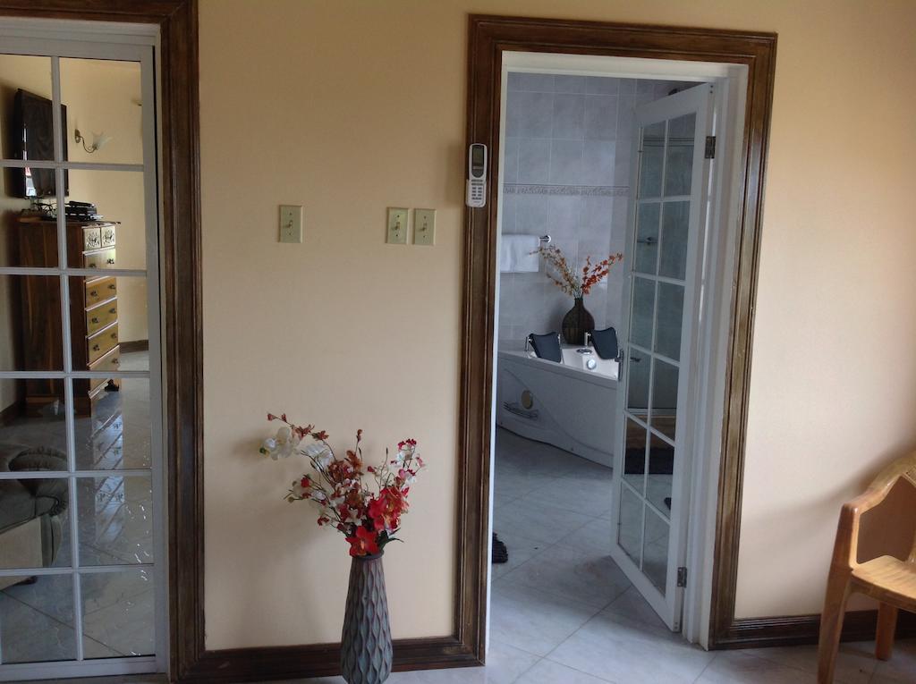 Cazwin Villas Montego Bay Zimmer foto