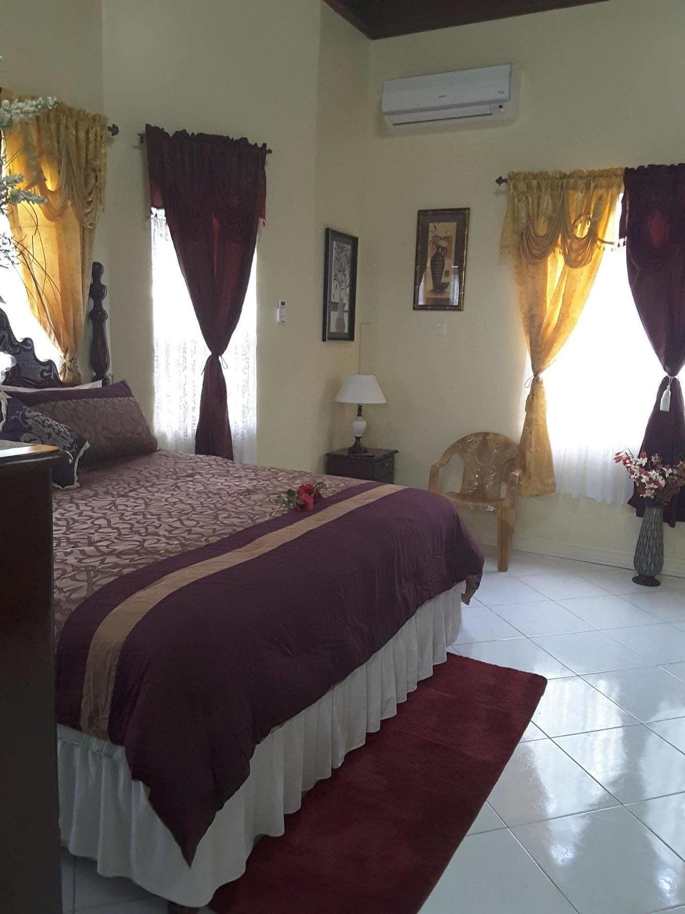 Cazwin Villas Montego Bay Exterior foto